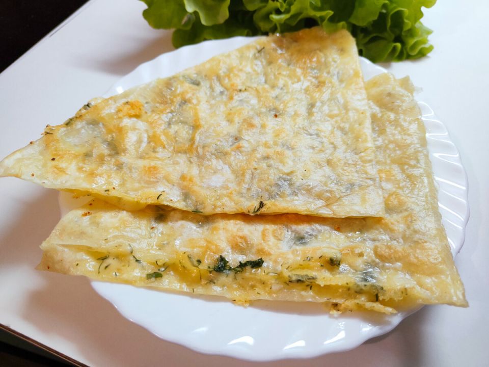 Легкие лепешки с сыром, которые удивят вкусом